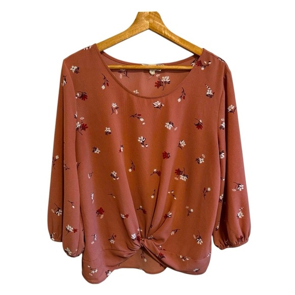Pink Republic Tops - Pink Republic Pink Floral Blouse with Front Twist Size Large
